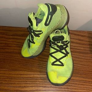 Boys under armor shoes